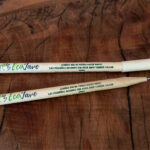 Bolígrafo germinable personalizado con semillas, ideal para regalos corporativos ecológicos y empresas.